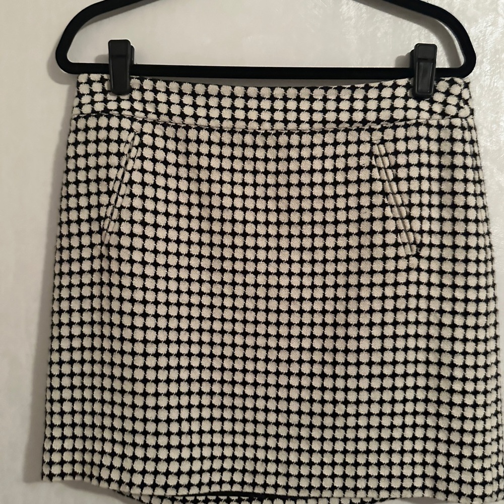 Loft tweed skirt.
